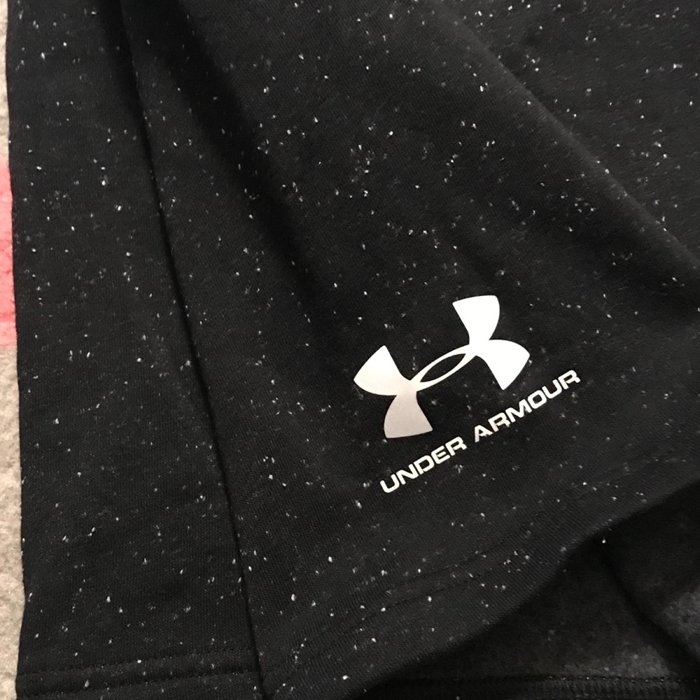 Men Under Armour shorts